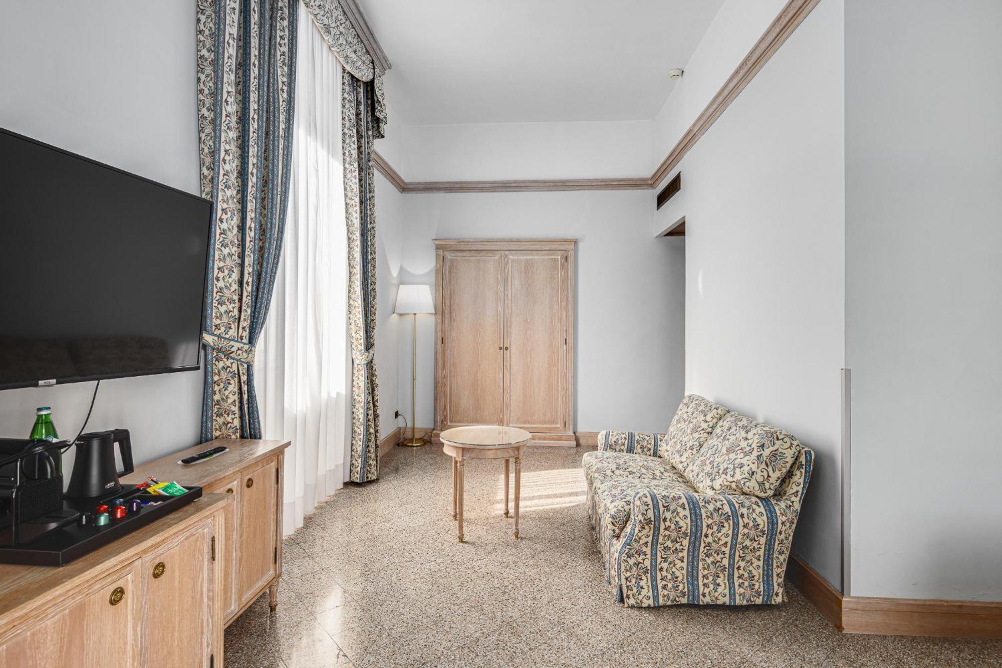 Hotel De La Ville Civitavecchia Cameră foto